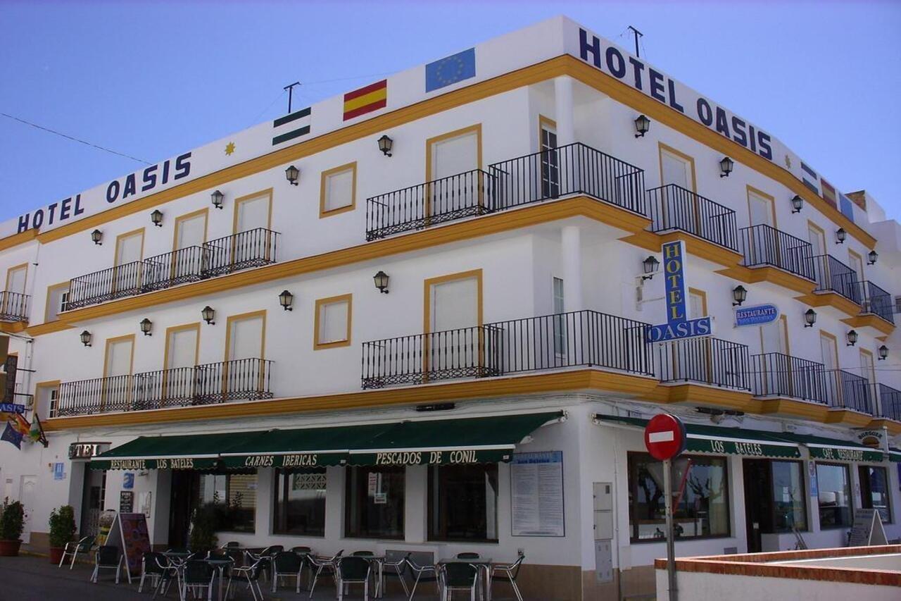 Hotel Oasis Conil De La Frontera Exterior photo